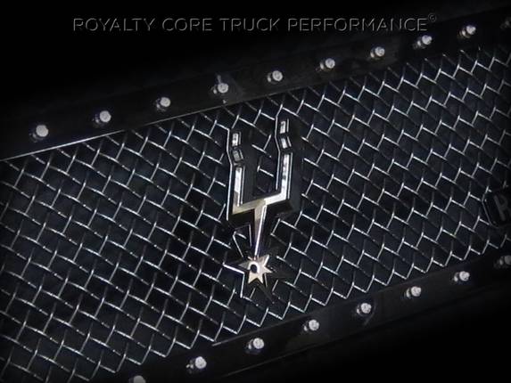 Royalty Core - Spur Logo